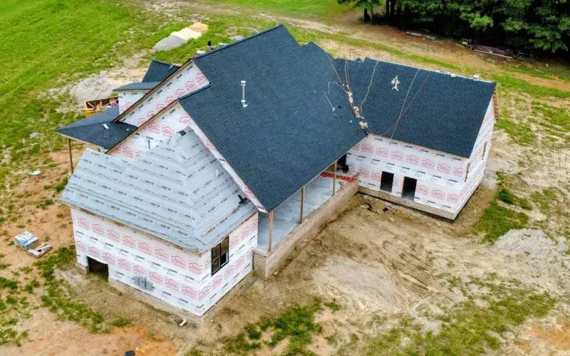 Expert roof installation crew in North Carolina