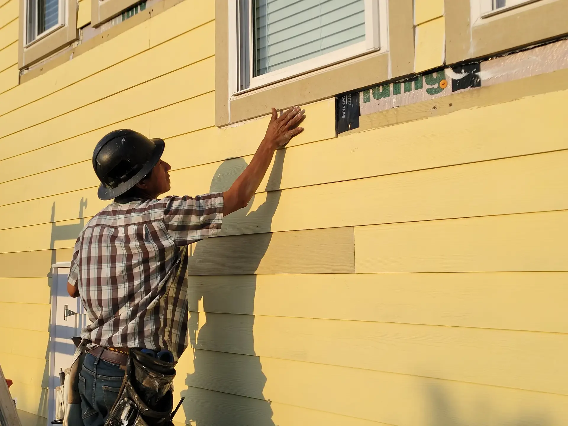 Siding repair services in Holly Springs NC